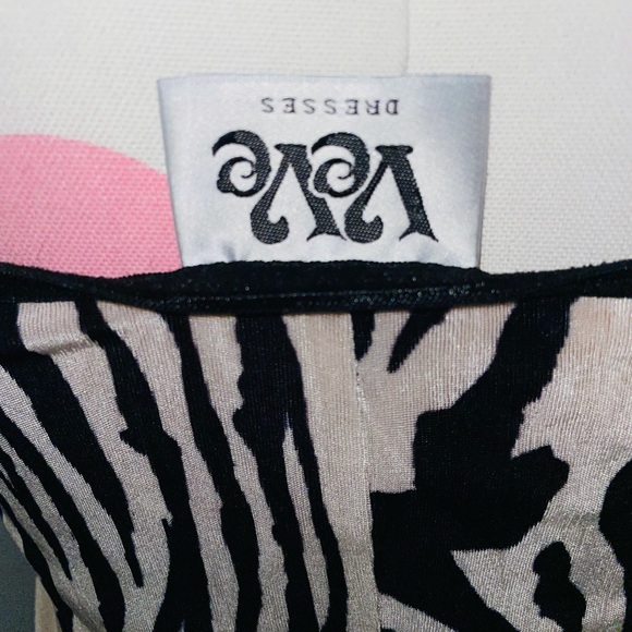 Veve Dresses Cream & Black Mesh Zebra Print Mini Dress Small // Medium - Picture 5 of 5